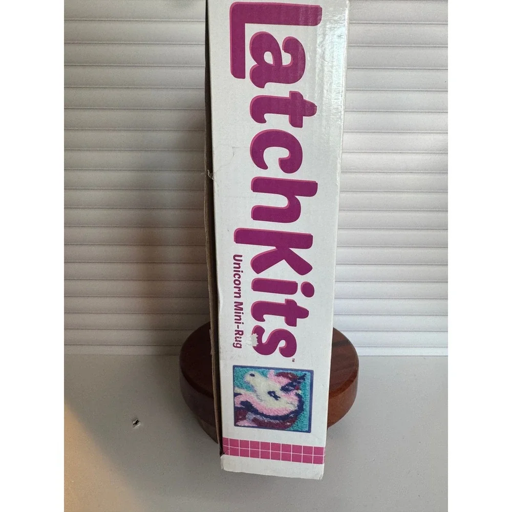 LatchKits Unicorn Mini Rug Latch‎ Hook Craft Kit New Complete Ages 6 Plus